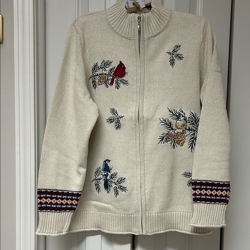 FAST SHIPPER - Christmas 🎄 Embroidered Cream Cardigan Sweater with Bird Design - Picture 3 of 5